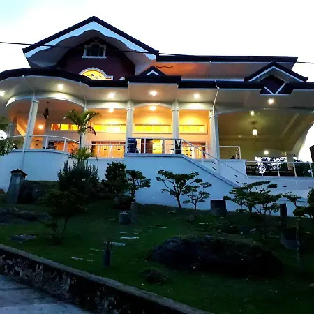 Canoy's Mansion Apartelle